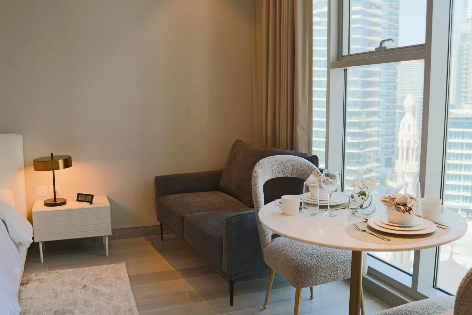 Casa Royale Vacation Home - Dubai Marina ภายนอก รูปภาพ