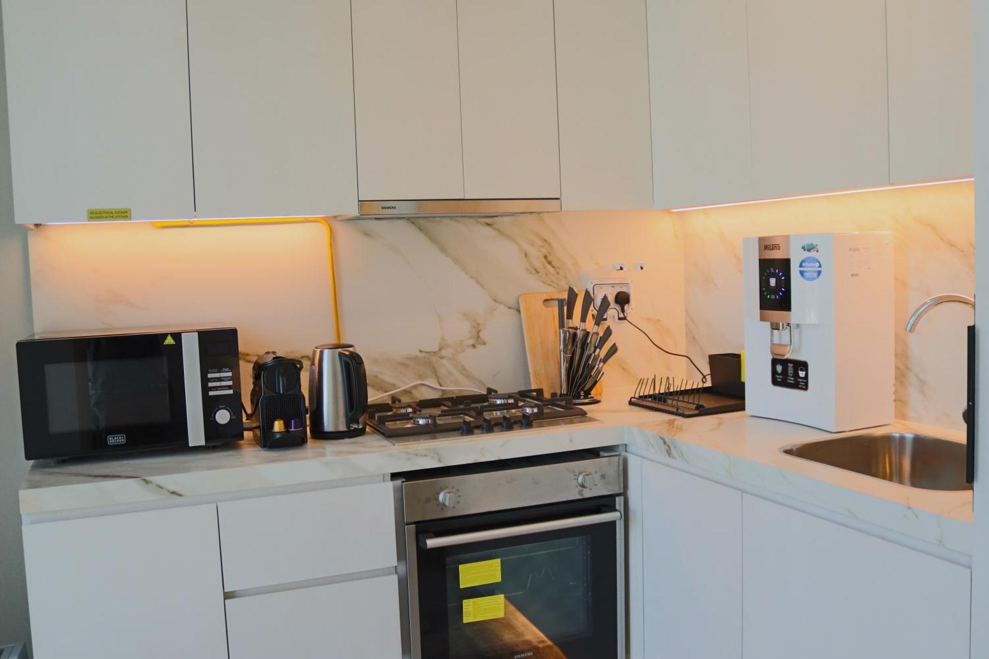 Casa Royale Vacation Home - Dubai Marina ภายนอก รูปภาพ