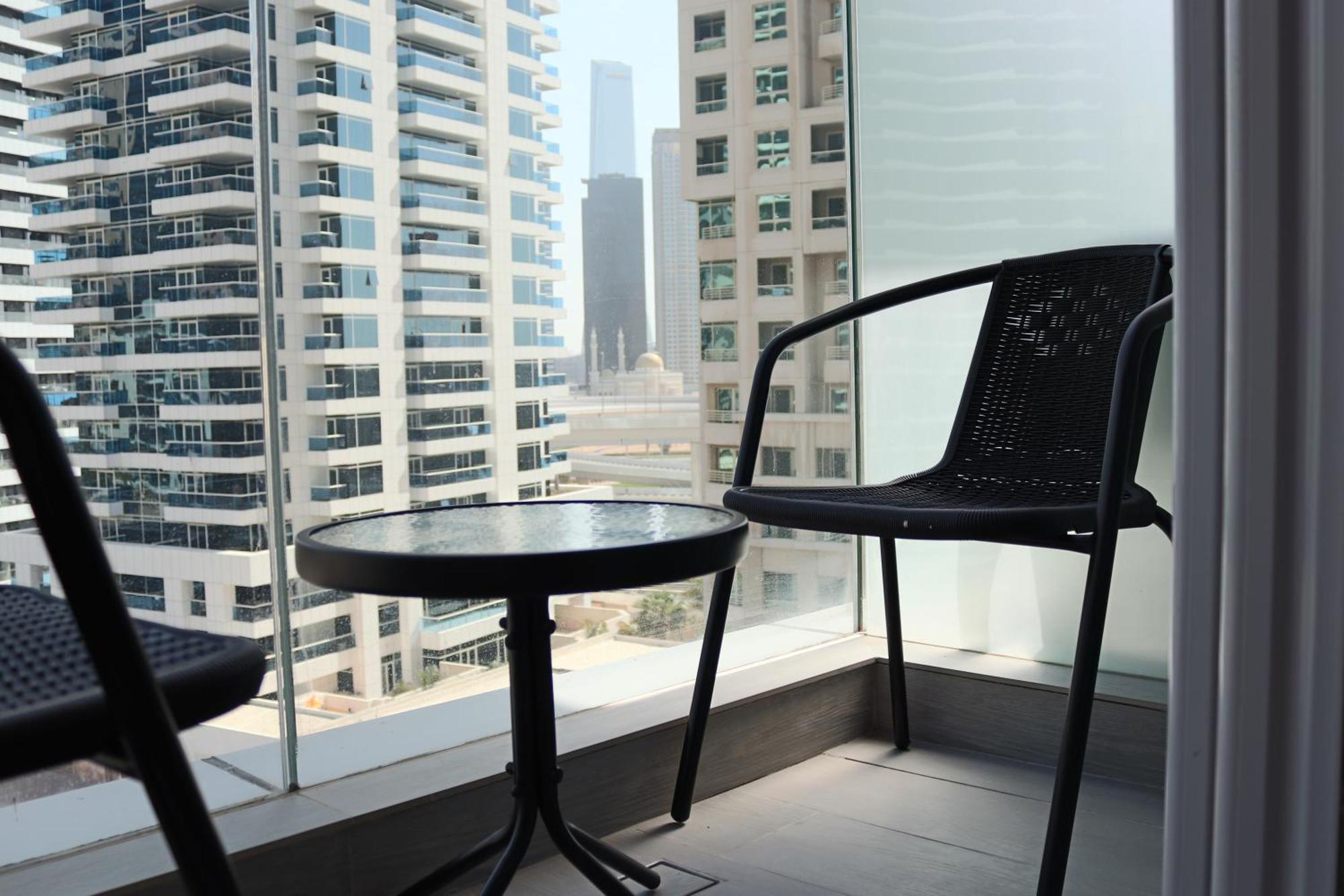 Casa Royale Vacation Home - Dubai Marina ภายนอก รูปภาพ