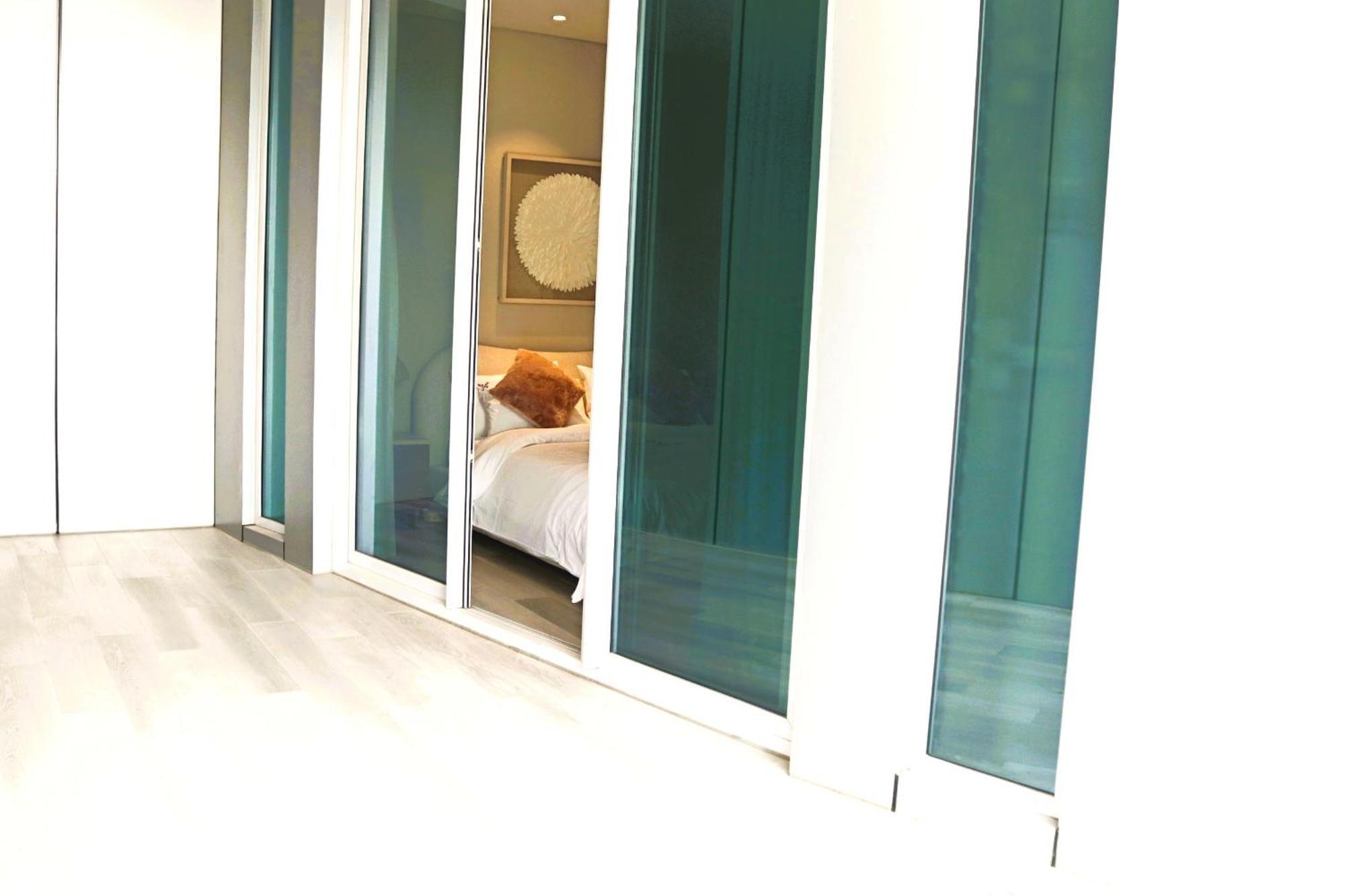 Casa Royale Vacation Home - Dubai Marina ภายนอก รูปภาพ