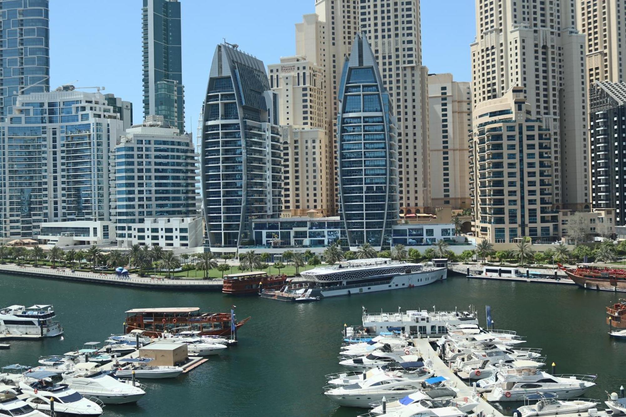 Casa Royale Vacation Home - Dubai Marina ภายนอก รูปภาพ